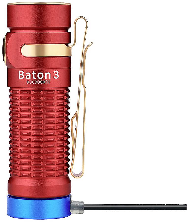 Red torch with textured surface, gold-coloured clip and blue magnetic charging port at the base; inscription 'Baton 3'.