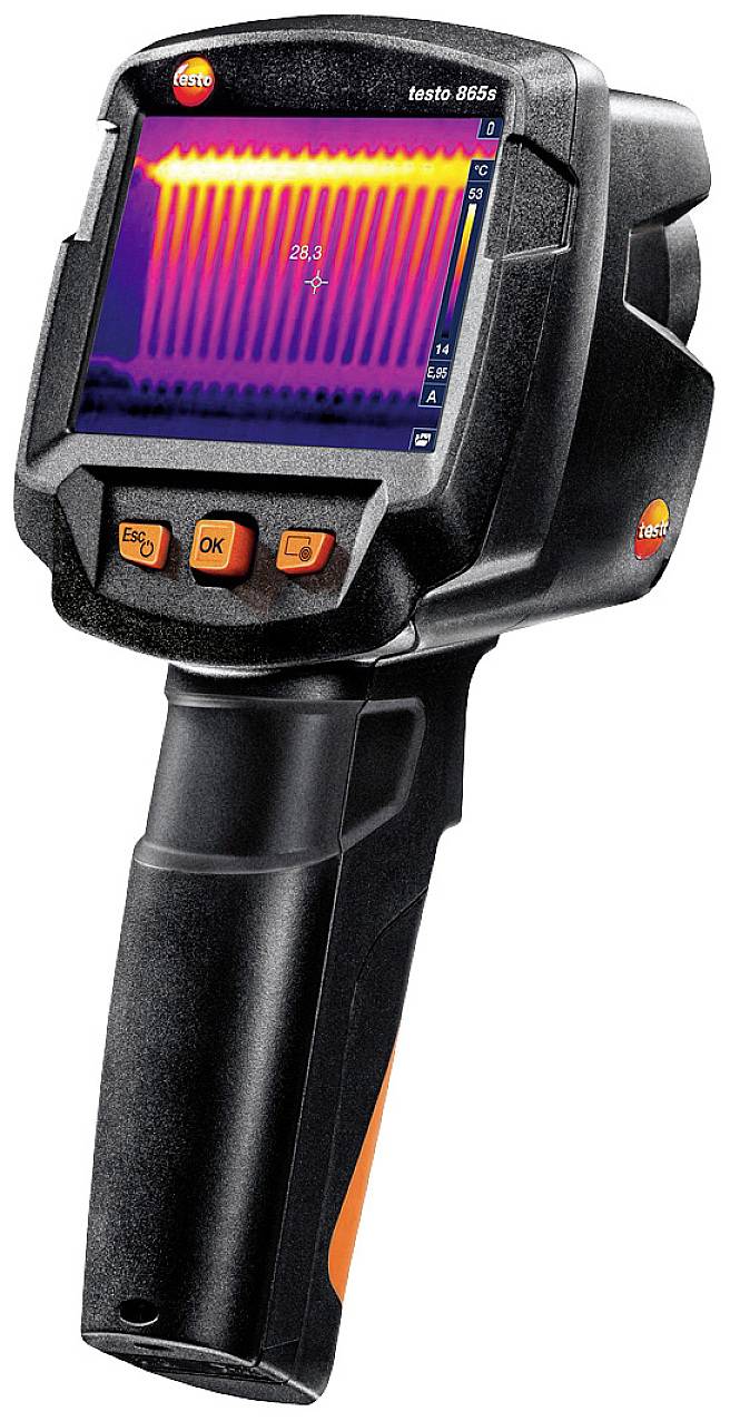 Handheld thermal imaging camera displays heat distribution on screen. Device provides temperature measurement for technical inspections.