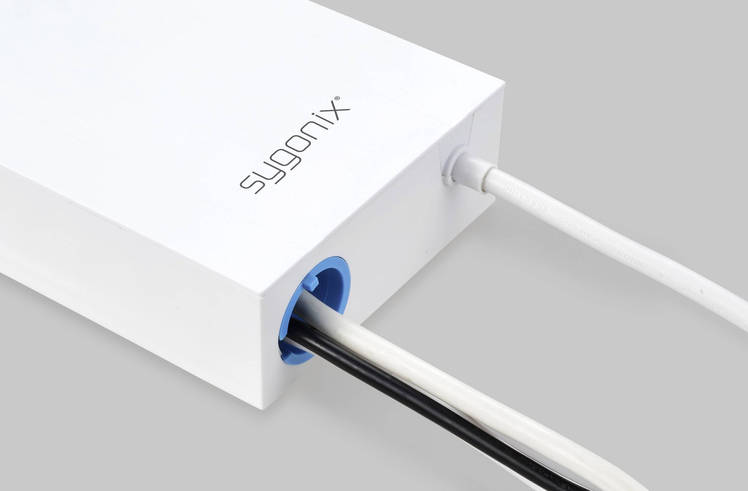 Sygonix SY-5228510 Power strip (+ switch) 4x White PG connector 1 pc(s)-5