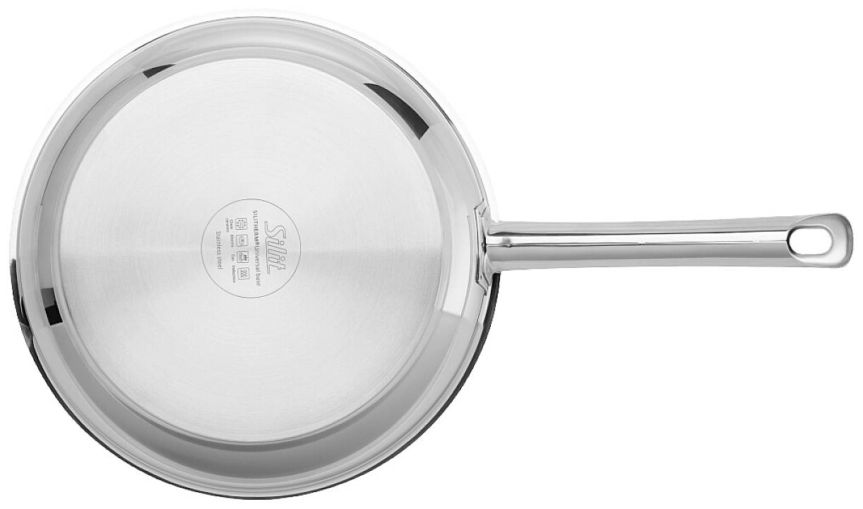 Stainless steel frying pan with a long handle, viewed from above. Inner surface smooth and glossy, suitable for frying and cooking.
