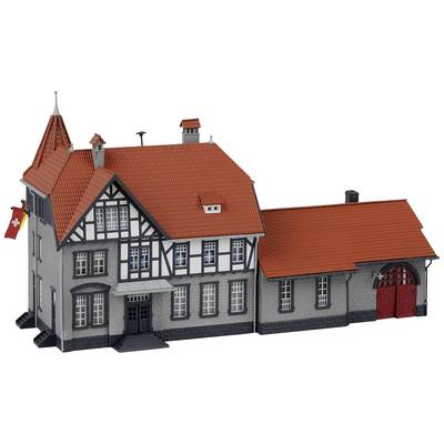 Faller, Wiking, Praliné, Brekina H0 - 130991 - Modeltreingebouwen 7 Grote Brandweerkazerne Met 4 Brandweervoertuigen En 2 Ambulances Faller, Wiking, Praliné, Brekina H0 - 130991 - Modeltreingebouwen 7 Grote Brandweerkazerne Met 4 Brandweervoertuigen En 2 Ambulances