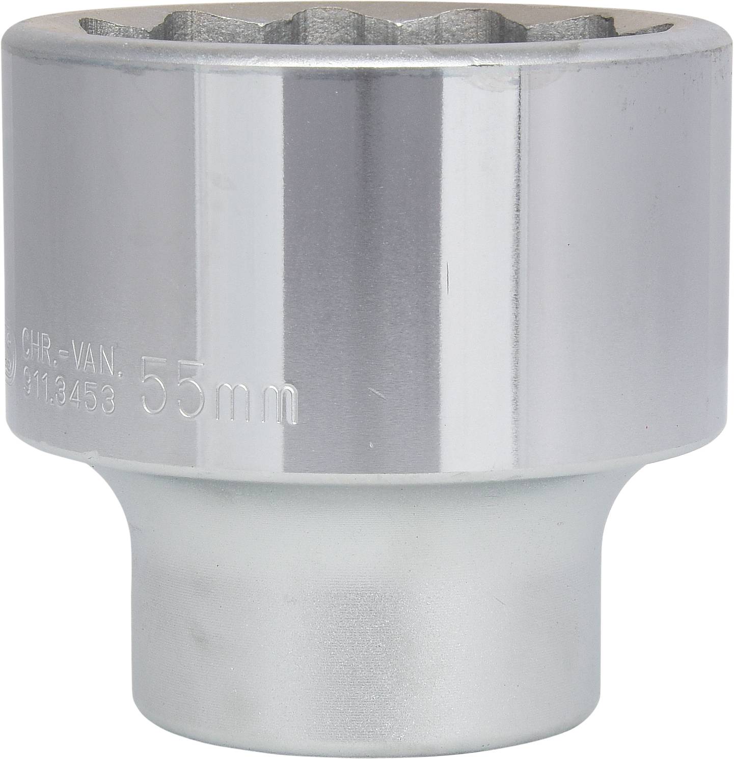 A gleaming, chrome-plated socket with the inscription '55 mm' and model number.