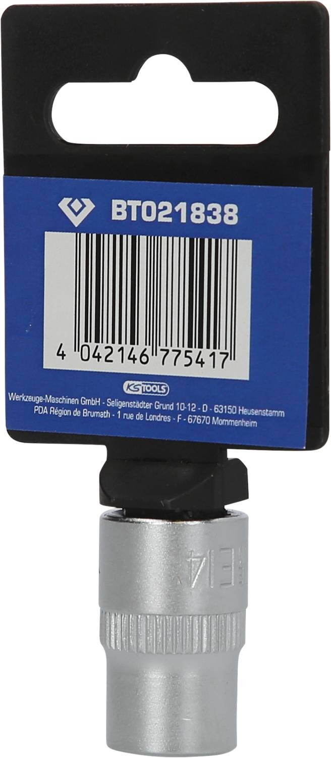 'Socket with mount and barcode. Item number BT021838. EAN number depicted under barcode. Werkzeugmaschine GmbH logo visible.'