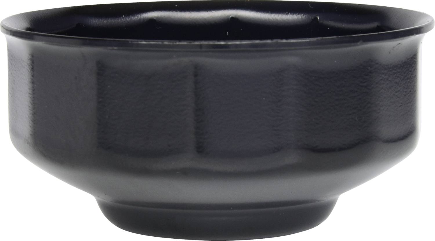 Black, round bowl with a smooth surface and slightly wavy edge.