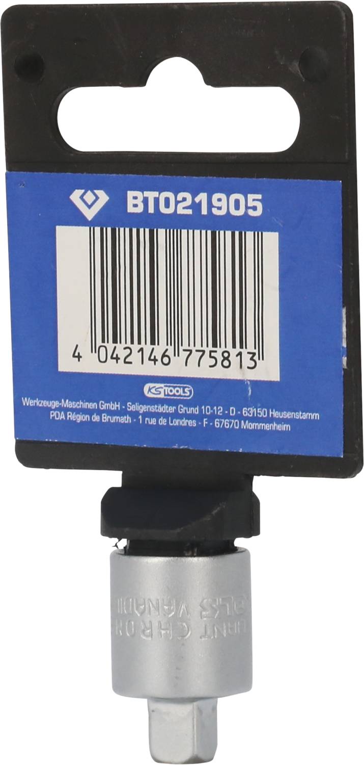 A tool packaging with a socket key adapter, manufacturer BT021905, barcode underneath.