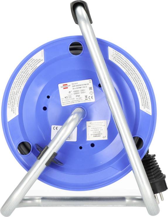 Blue cable reel with metal stand and black power cable, showing the rear side with technical details and connection instructions.