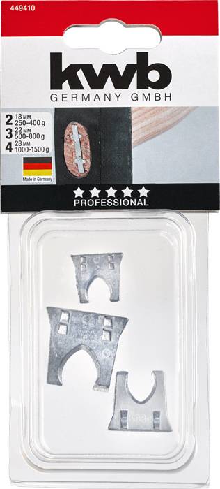 Packaging containing three metal blades for multitools, with size specifications: 18 mm, 32 mm, 52 mm. Inscription: 'kwb GERMANY GMBH'.