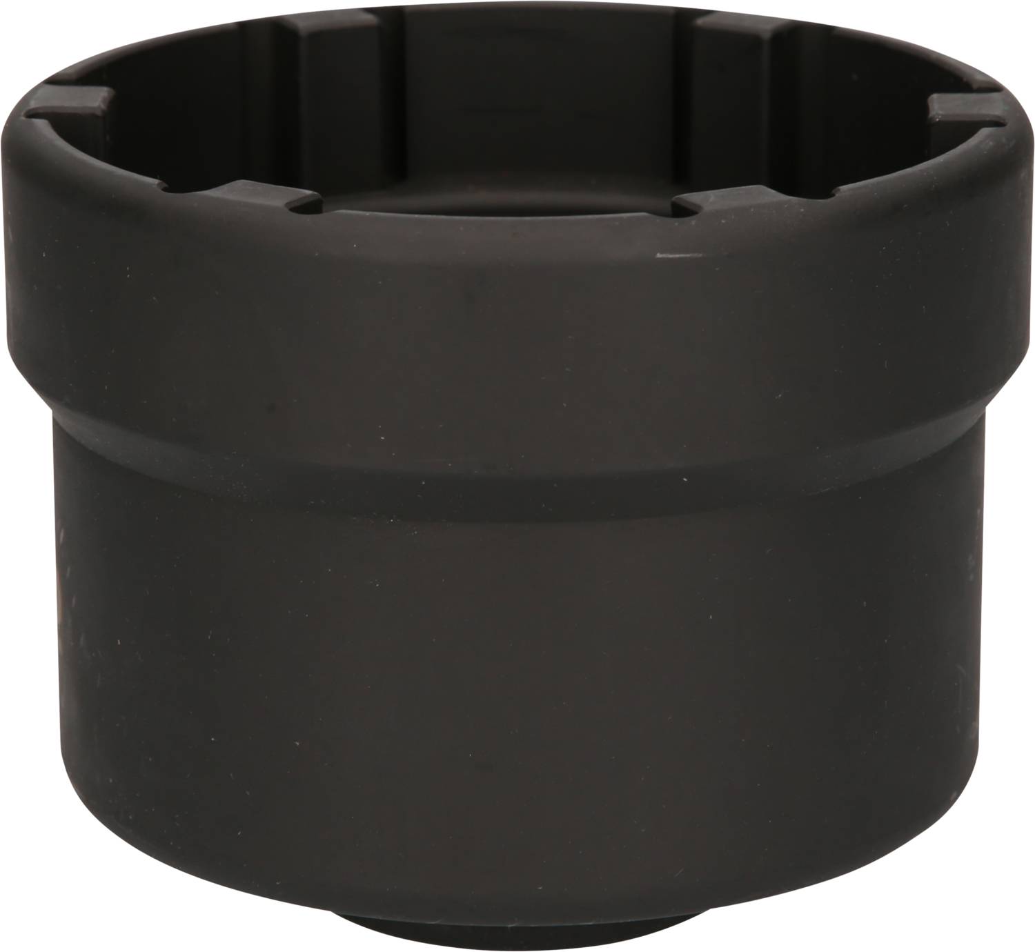 Black, round plastic lid with a visible lip insertion inside. Usable for stabilisation or covering, no text present.