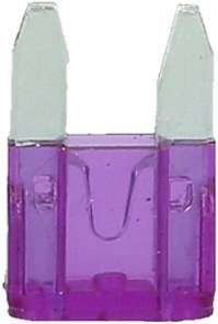 Flat rectangular fuse typically used in motor vehicles.