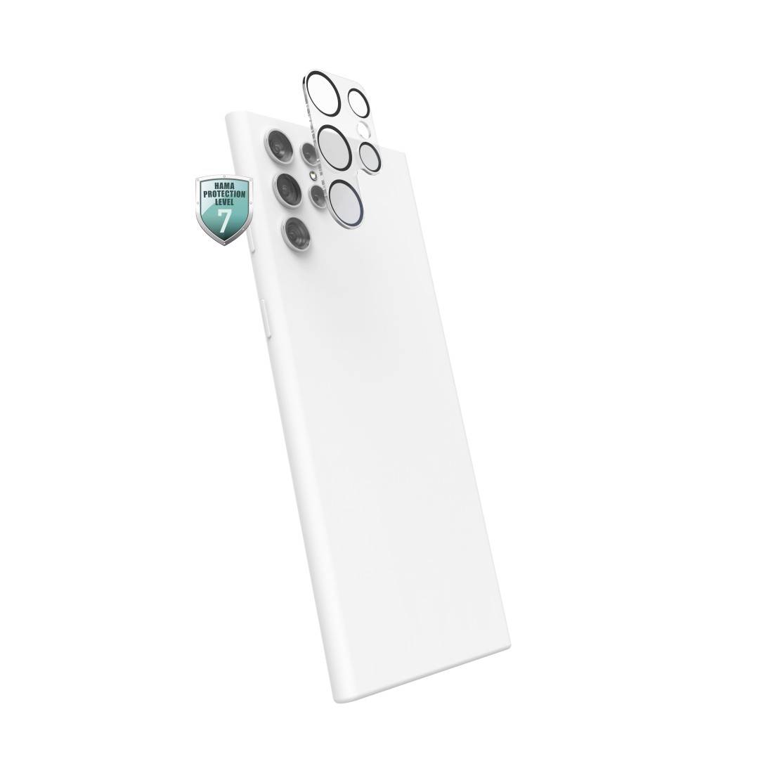 Smartphone with multiple camera lenses on the back and a seal with the inscription 'Camera Protection 7'.