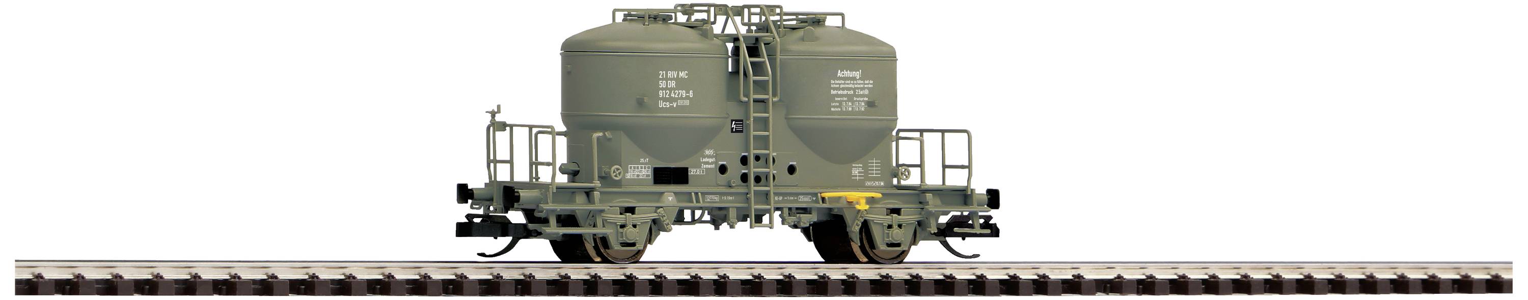 Piko TT 47756 TT cement silo wagon of DR