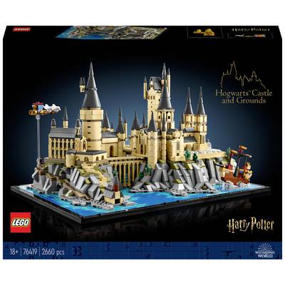 Image of 76419 LEGO® HARRY POTTER™ Hogwarts Castle with castle grounds