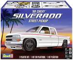 1:25 1999 Chevy® Silverado® Street Pickup