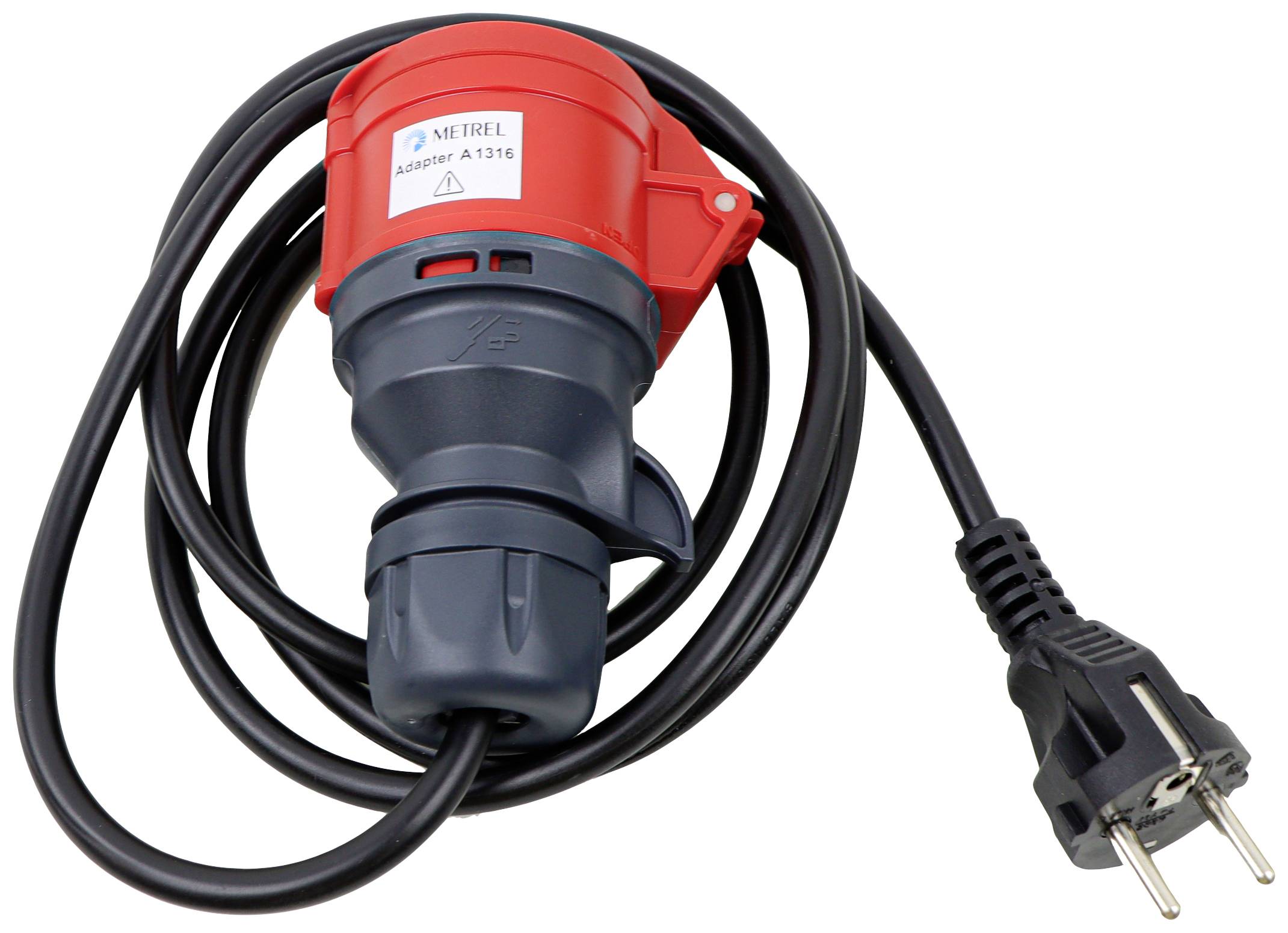 An adapter cable with a red plug head and a black cable. On the left, the plug is inserted into the Schuko socket.