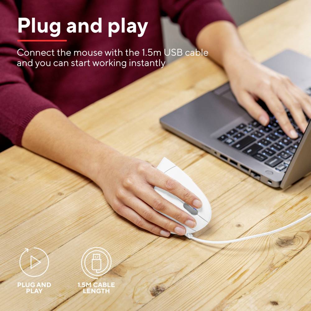 A person is connecting a white USB cable to a laptop. The text in the image says 'Plug and play' with a 1.5 m cable length.