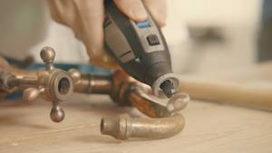 Dremel 8240-5 F0138240JA Cordless multifunction tool  incl. rechargeables, incl. charger, incl. accessories   12 V 2.0 Ah No. of power packs included 1