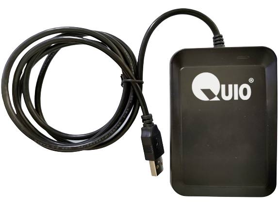 External hard drive enclosure with USB cable. On the casing it says 'QUIO'. Suitable for connecting hard drives via USB.