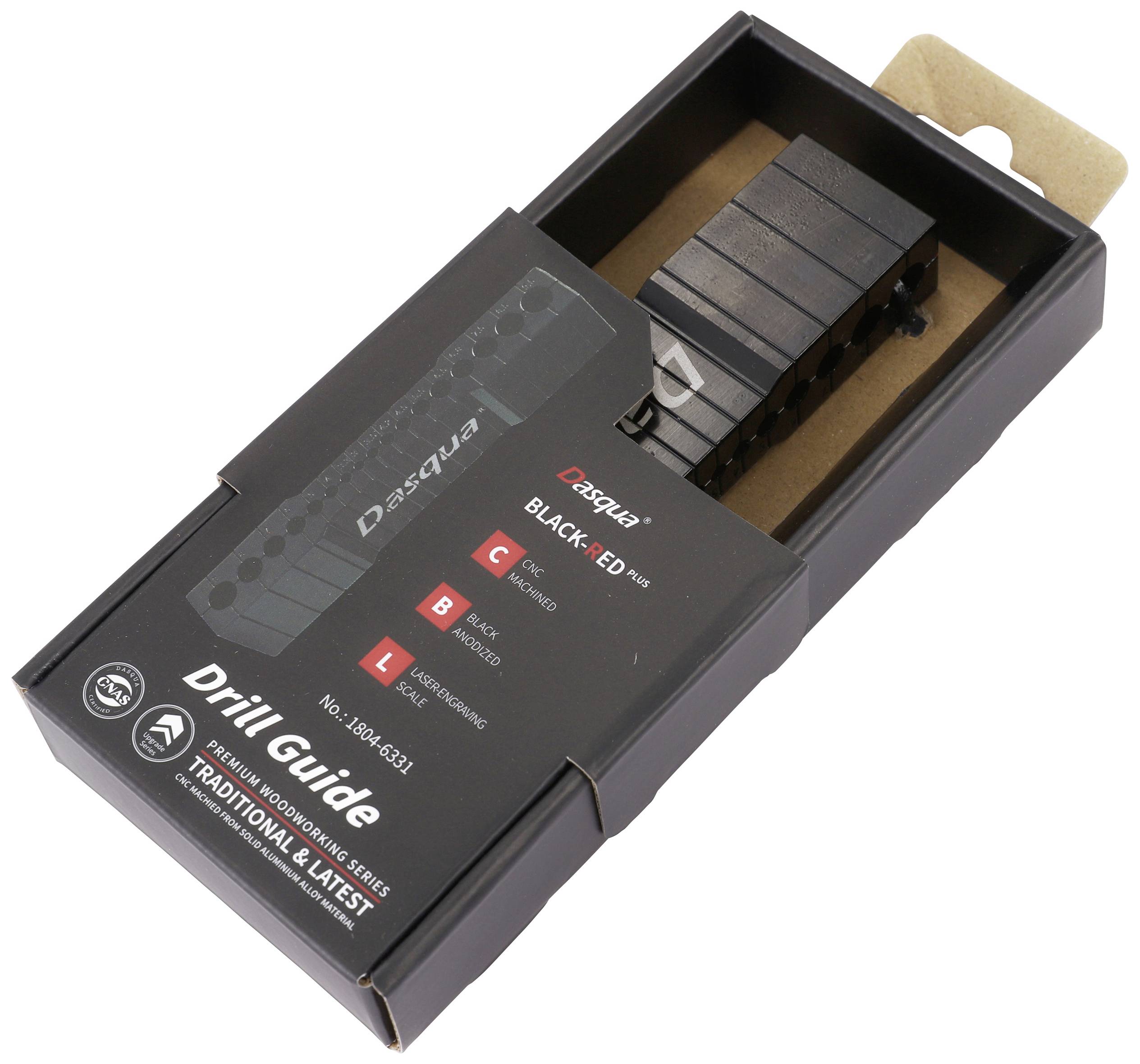 Packaging of a drill guide with a black plastic casing, brand name 'Dasqua' and inscription 'Drill Guide', type designations in red.