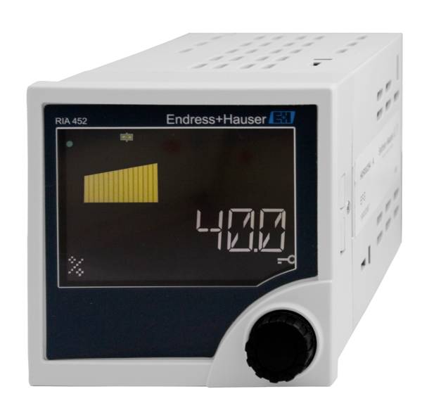 A digital measuring instrument with the label 'Endress+Hauser RIA 452'. Displays a digital readout showing the number '40.0' and a bar graph.