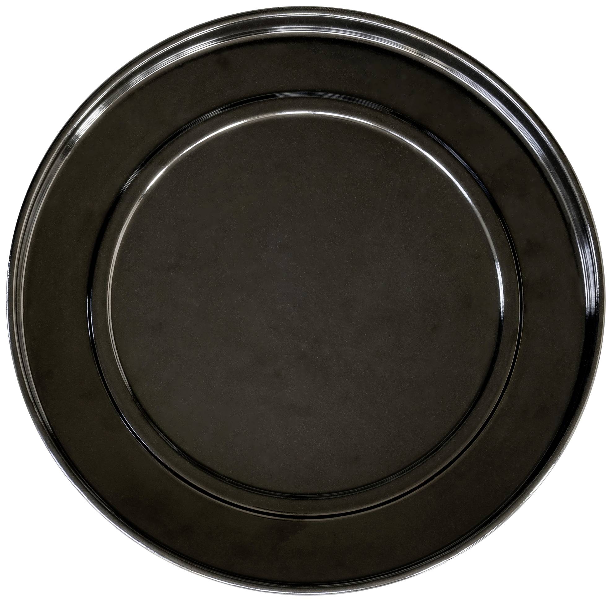 A black, round plate with a smooth surface, centrally positioned.