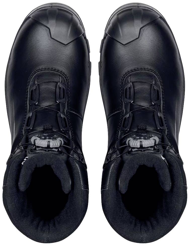 Black winter boots with insulated inner lining and durable rubber sole, suitable for outdoor use. Top view.