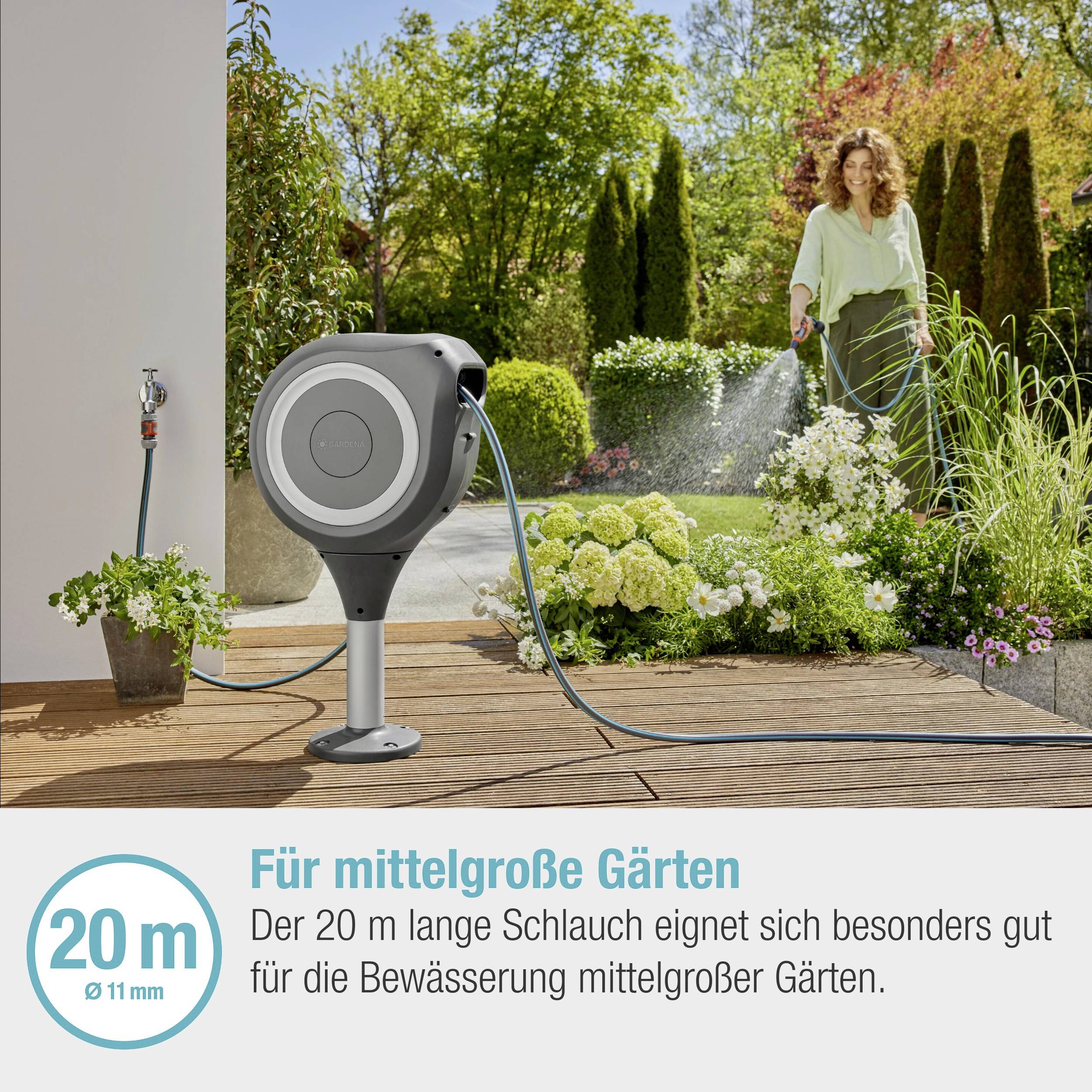 A woman is watering a garden with a garden hose. The text provides information about the hose size: 20 m long, 11 mm diameter, ideal for medium-sized gardens.