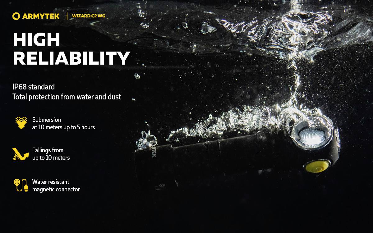 Torch underwater, proves reliability and protection. Text: 'IP68 Standard, protection against water and dust, magnetic connection'.