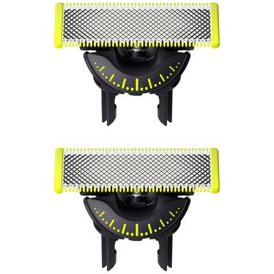 Two replacement blades with yellow edges for a razor, arranged one on top of the other. They are designed for a thorough shave.