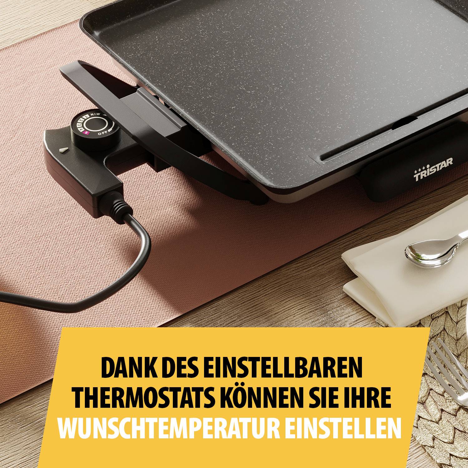 Electric grill appliance with thermostat on a table. Text on yellow background: "Thanks to the thermostat, you can set your desired temperature."