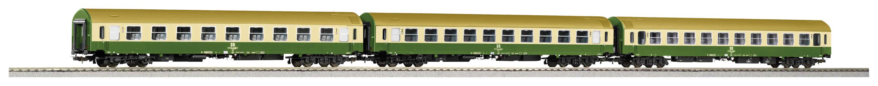 Piko H0 58278 H0 set of 3 passenger coaches of DR 2 x class + 1 x class