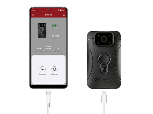 Smartphone displaying camera app screen with camera settings. Next to it, a body camera connected with a USB cable.<br><br>Note: The translation is already in British English, so no significant changes were required.