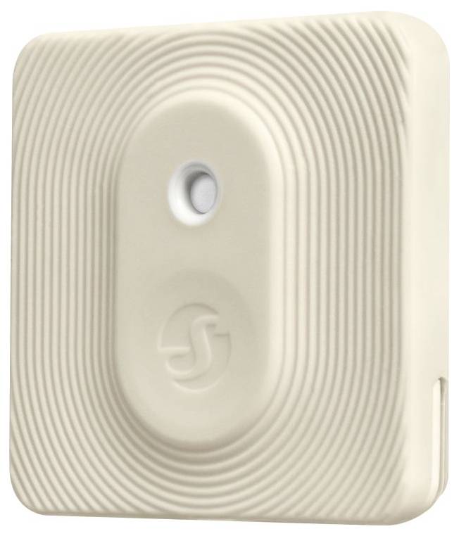 Square, cream-coloured motion sensor with a central detection range, suitable for ceiling mounting in indoor spaces.