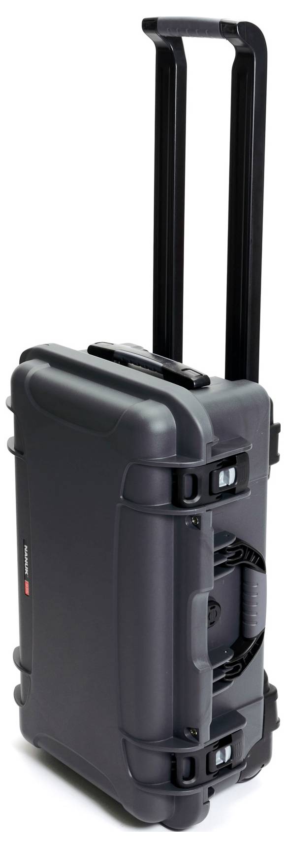 Black suitcase with telescopic handle and robust casing. Suitable for the secure transportation of delicate items.
