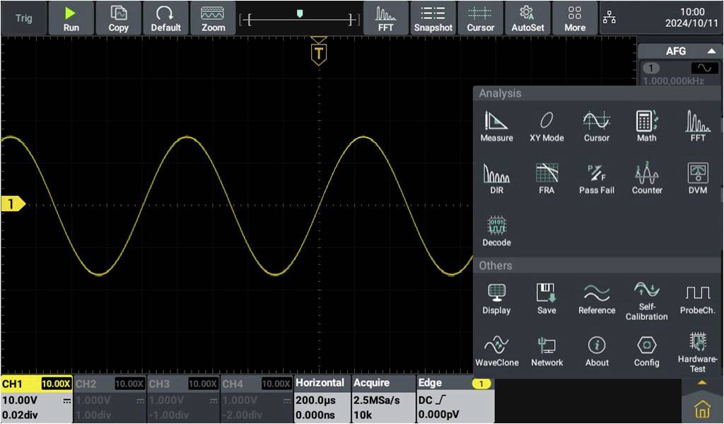 Oscilloscope screen displays a yellow sine wave with menu options on the right. Analysis window for signals is open.