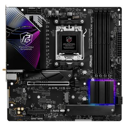 Motherboard of a computer with the model 'ASRock B550 Phantom Gaming-ITX', showing CPU socket, RAM slots and heatsinks.