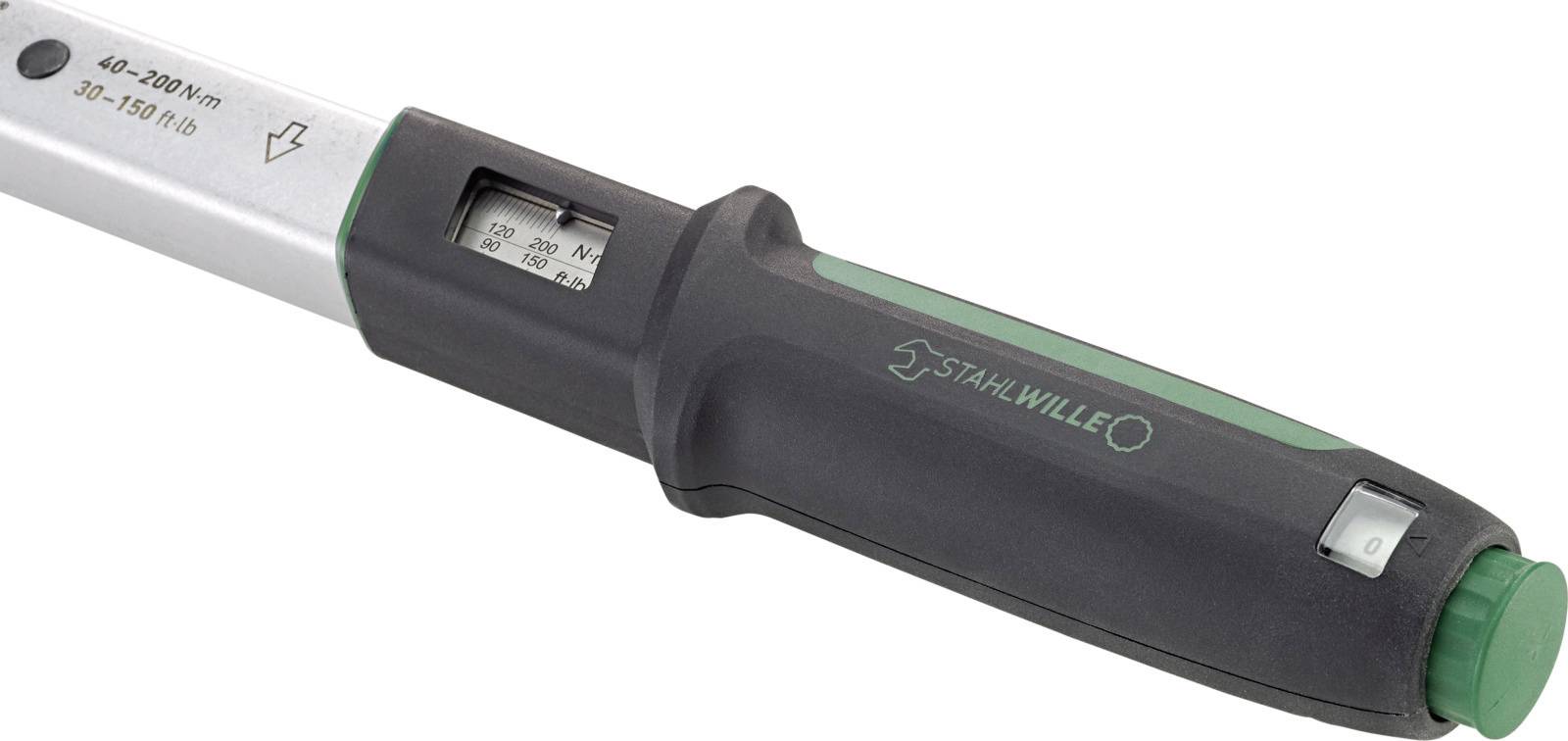 Torque wrench with scale adjustment, handle in black and green. Used for precise verification of torque values.