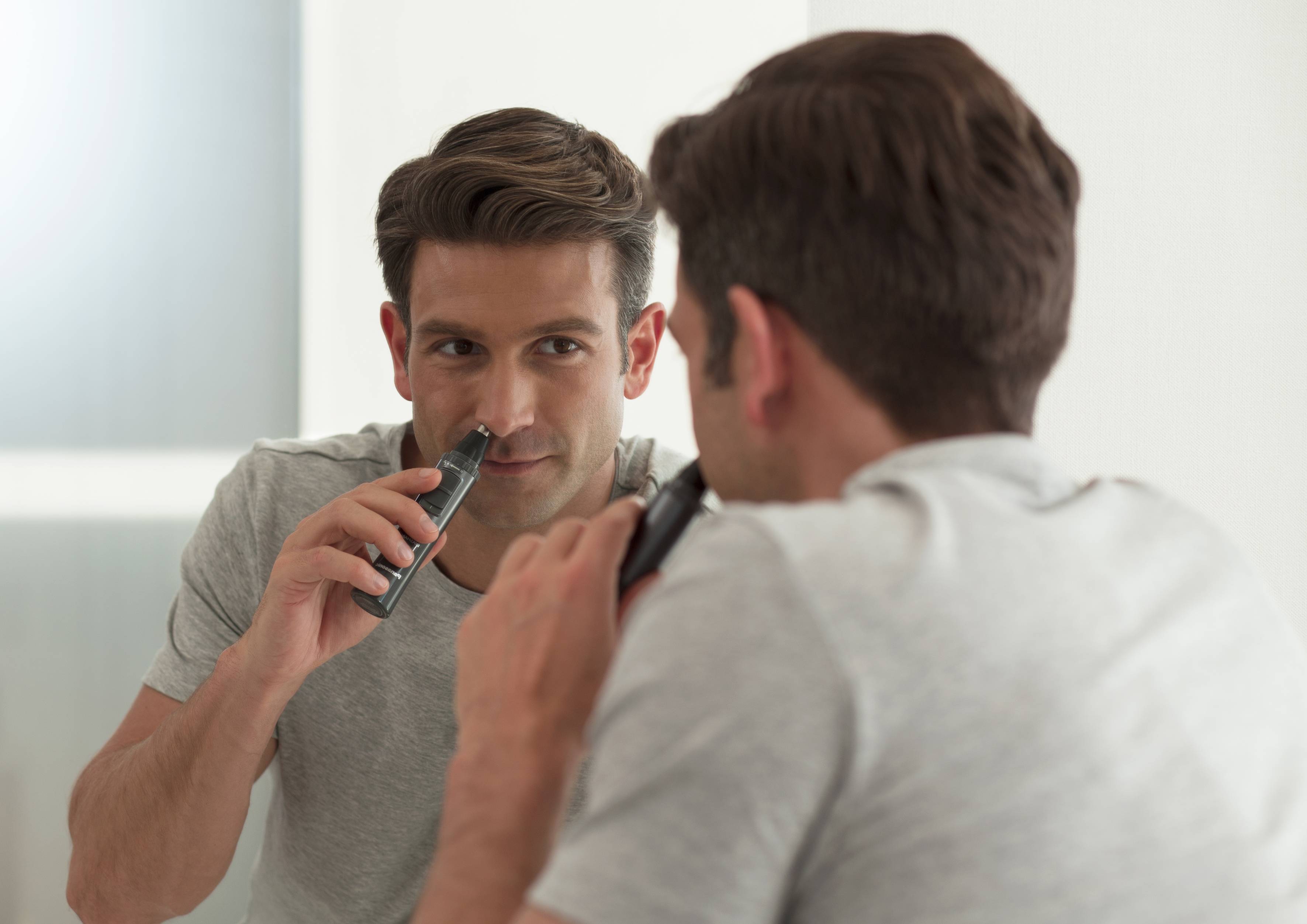 Panasonic PANASONIC - ER GN 33 H301 Nasen-/Ohrhaarschneider ER-GN33-H30 Ear/nose hair trimmer Black-5