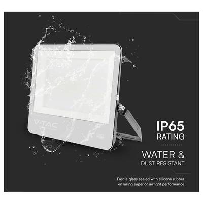 'IP65 rated light, water and dust resistant. Airtight performance with fascia glass and silicone rubber seal.'