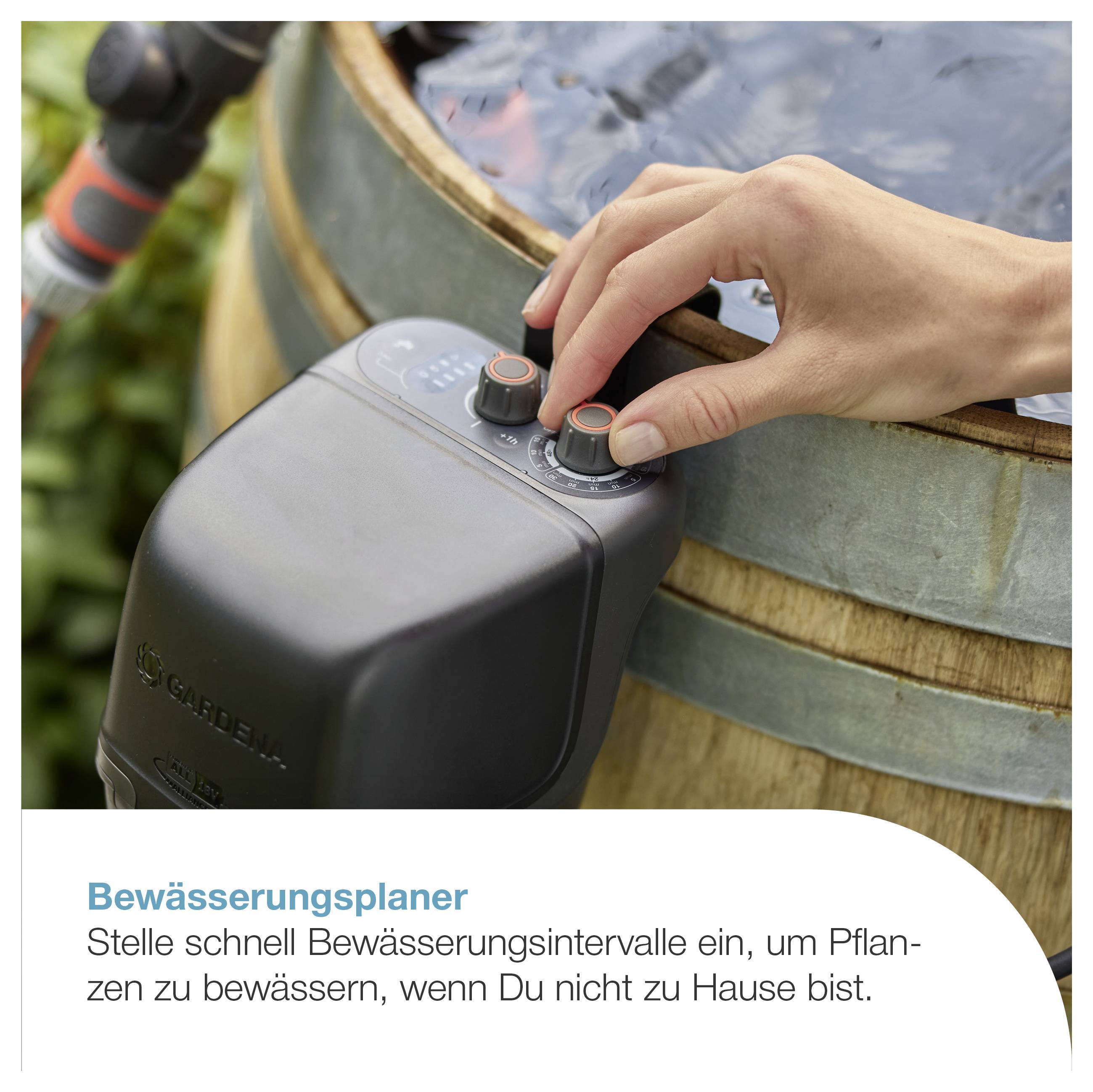 GARDENA Akku-Regenfasspumpe 2400 ComfortAutomatic 18V P4A Ready-To-Use Set Rainwater harvesting system 2400 l/h 1.8 m-2
