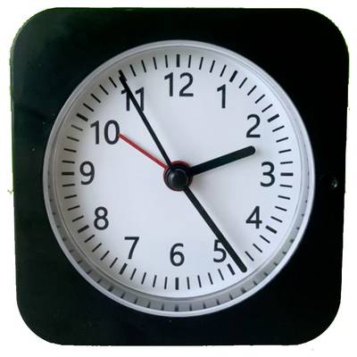 Analog clock showing 9:05.