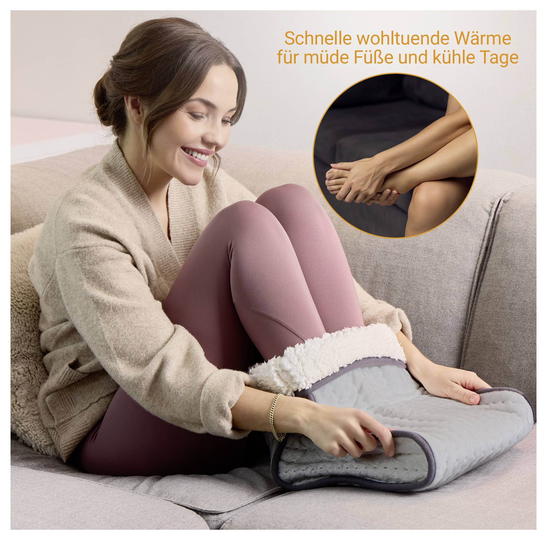 A woman in cozy clothes uses a heated foot warmer on a sofa. Inset shows warm feet. Text in image reads: 'Schnelle wohltuende Wärme für müde Füße und kühle Tage.'