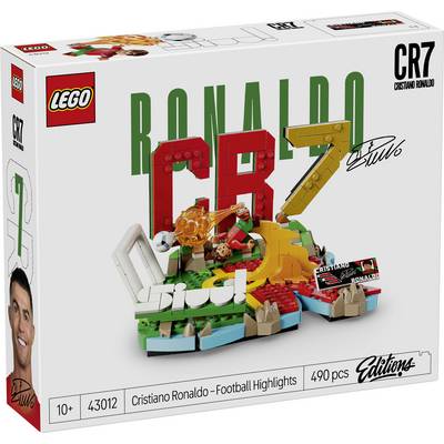 LEGO CR7 Cristiano Ronaldo football highlights set box, 490 pieces, with a stylized Ronaldo scene and age 10+ label.<br>