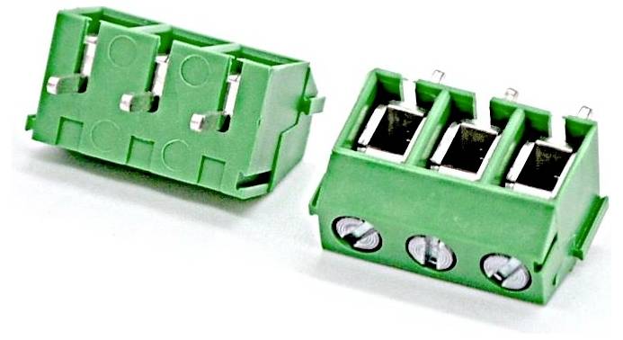 Two green 3-position screw terminal connector blocks, one shown from the back and one with three open wire-entry slots and front screw heads.