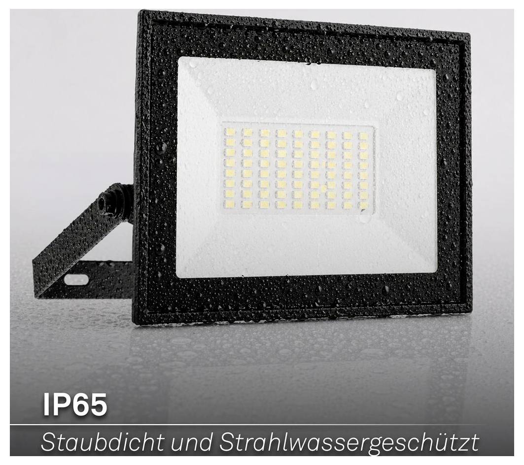 Black IP65 outdoor LED floodlight with waterproof, dustproof housing and adjustable mount, labeled 'Staubdicht und Strahlwassergeschützt'.