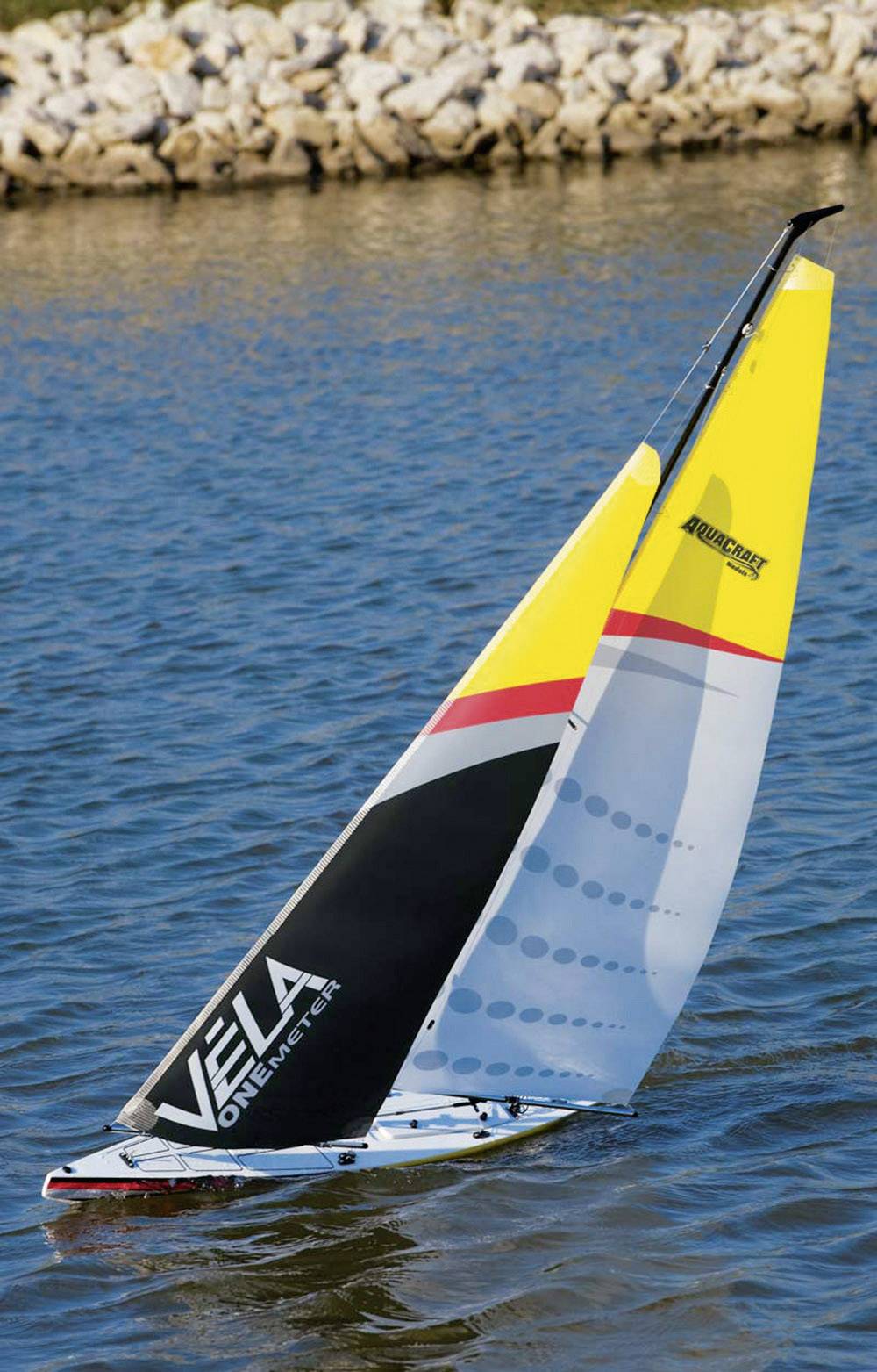 hobbico rc model sailing boat rtr 1015 mm conrad.com