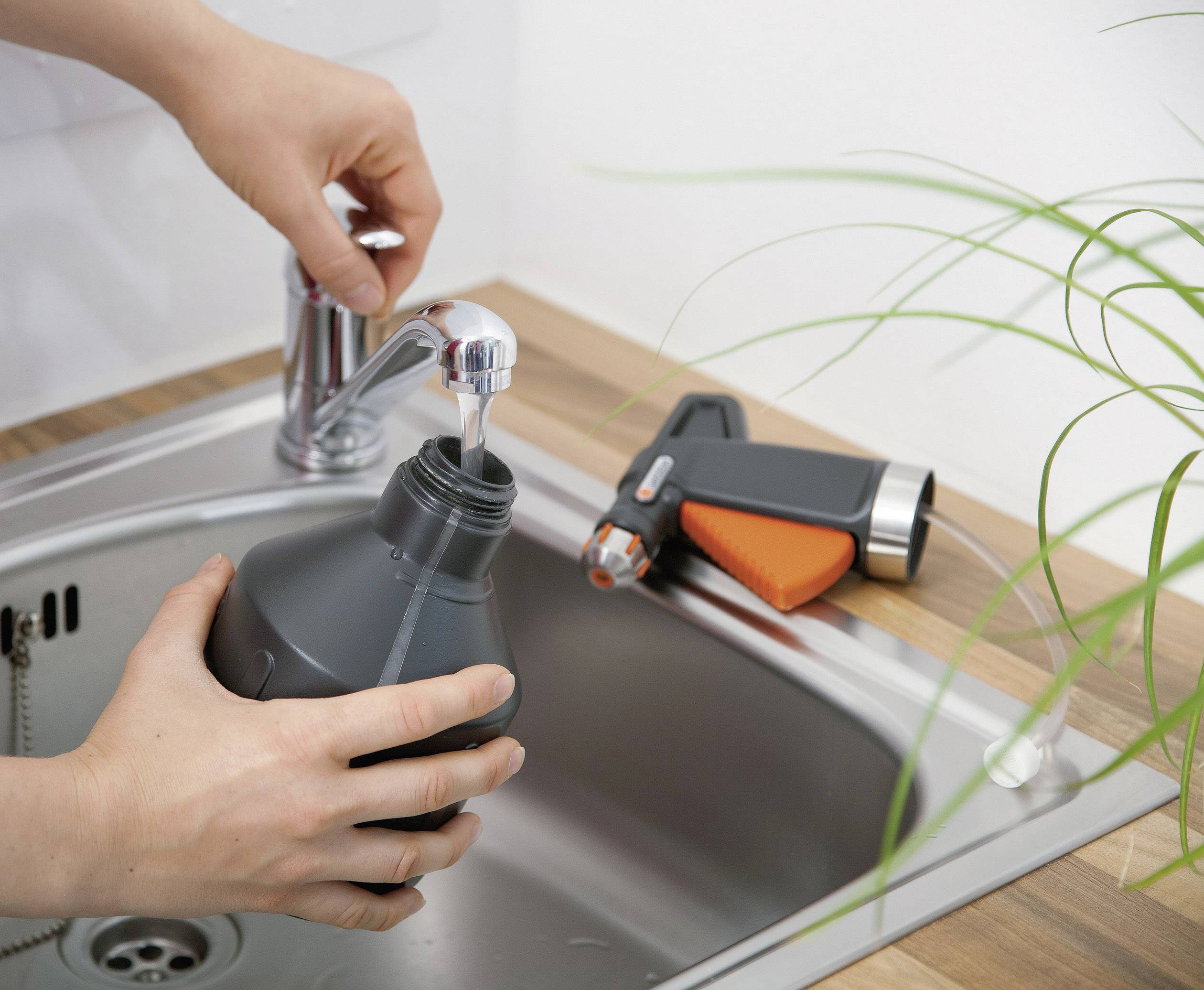 GARDENA 806-20 Premium Pressure sprayer 1 l-2