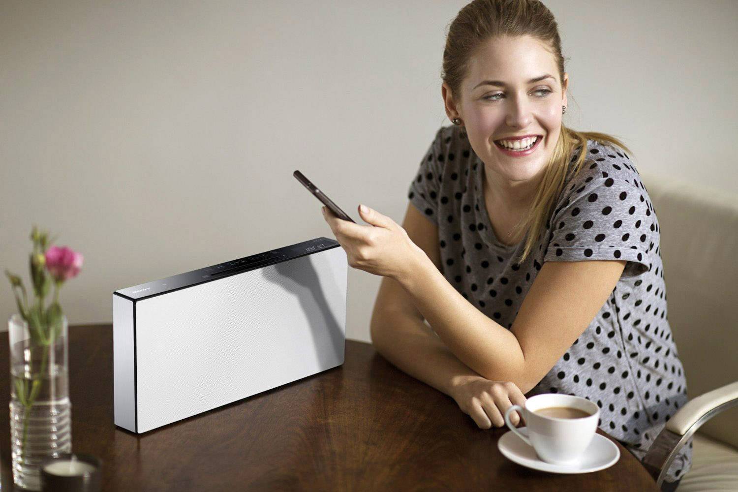 Sony CMTX5CDW.CEL Audio system Bluetooth, CD, USB, AUX, White