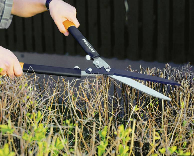 Fiskars HS92 Manual Hedge trimmer
