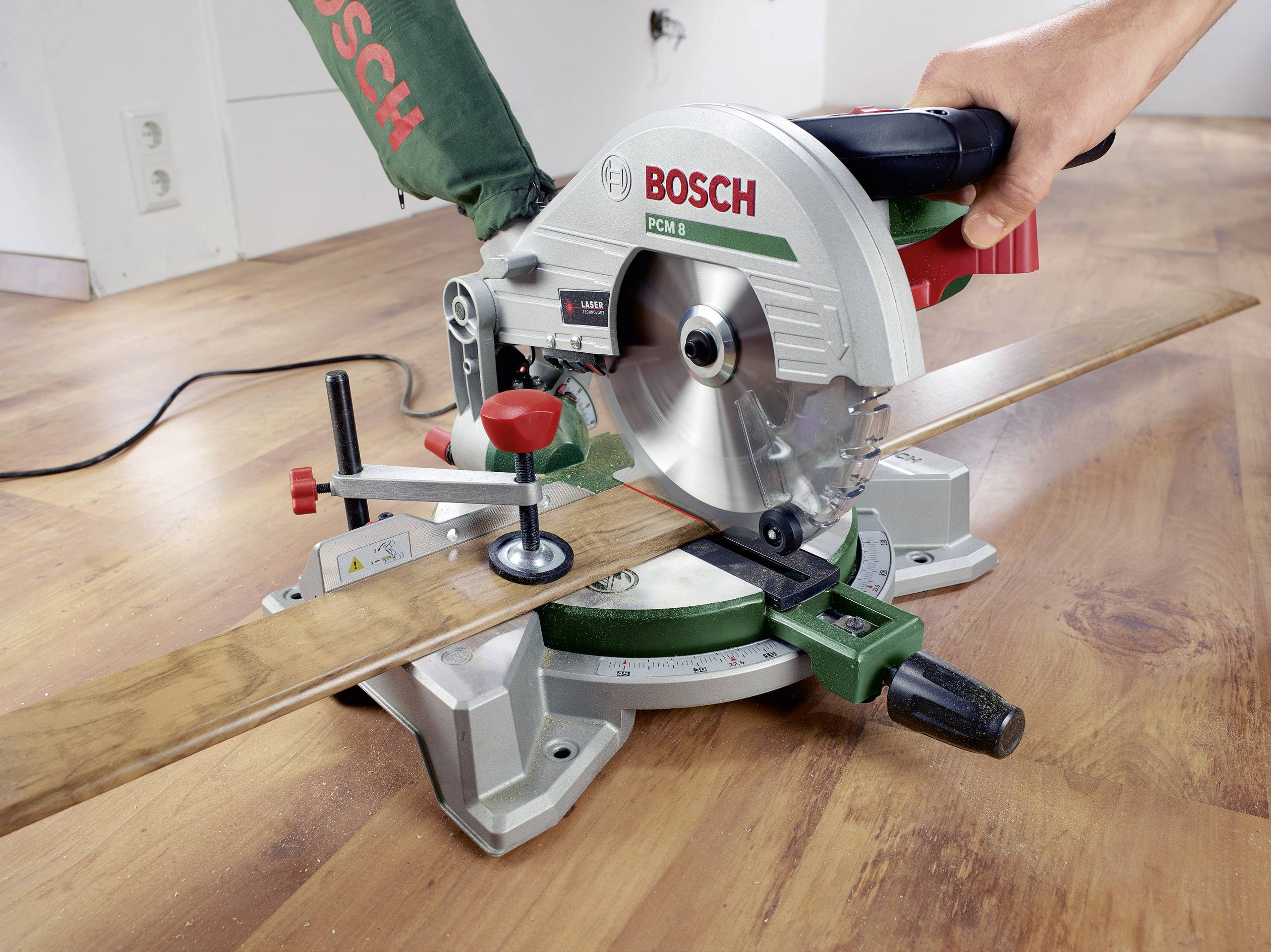 Vooruit Dwaal genoeg Bosch Home and Garden PCM 8 Chop and mitre saw 216 mm 30 mm 1200 W |  Conrad.com