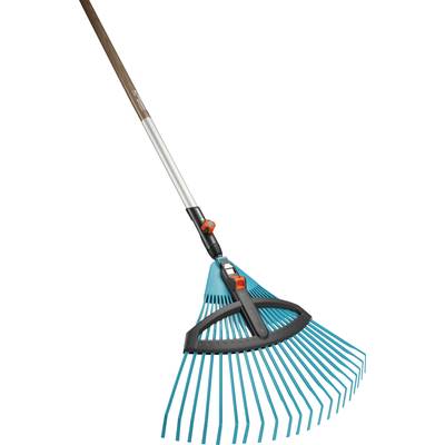 Adjustable lawn rake 3099-30 52 cm 130 cm Gardena Combisystem
